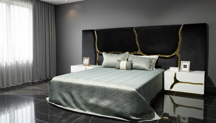 Schlofzëmmer Garnitur Duebelbett Luxus Bett Nuetsdëscher Modern Schwaarz