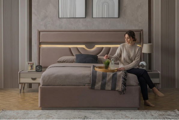 Duebelbett Schlofzëmmer Bett Nuetsdëscher Beige Set 3 Deeler Bettkëschten