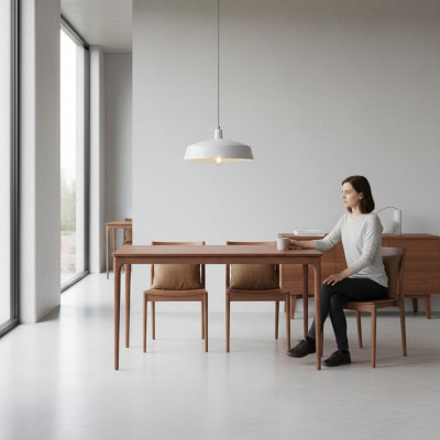 Klasseschen Iessdësch Iesszëmmerdësch Braun Holz Holzdësch Dësch 130 cm