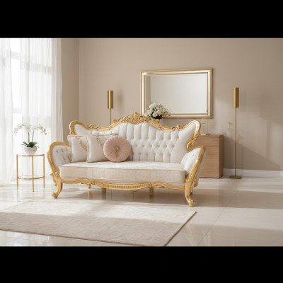 E eent luxuriéist an entspaanend Sofa am klassséchene Stil mat goldene Musteren