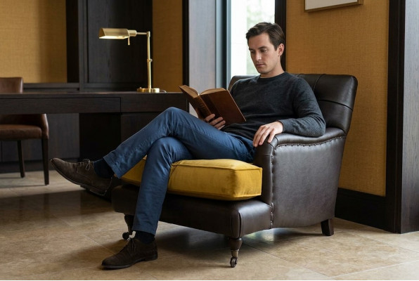 Fotell Canapé Sofa Lieder Brong Lounge Polster Sëtz Luxus Design Club
