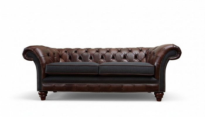 Brong Chesterfield Englesche klassesche Stil Canapé Couch 3 Sëtz Polster 230cm