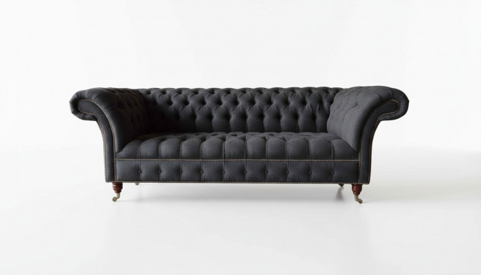 Chesterfield Dräisëtzer Sofa 3 Sëtzer Couch Polster Couchen Design Textil