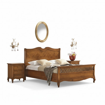 Bett 2x Nuetsdëscher 3-Deeler. Italienesch Miwwelen Schlofkummer Holz Neie Set