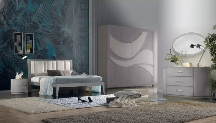 Schlofzëmmer Bett 2x Nuetsdëscher Kleederschaf Kommode Luxus Set 5 Deeler.