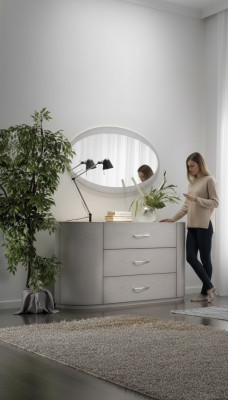 Schlofkummer Holz Modern Luxus Italien Design Kommode Miwwel Klassesch