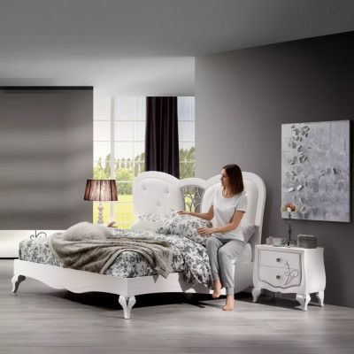 Bett 2x Nuetsdëscher 3-tlg. Schlofzëmmer Set Design Miwwelen Modern Luxus Nei