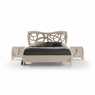 Bett 2x Nuetsdëscher 3tlg. Schlofzëmmer Design Luxus Schlofzëmmer Miwwelen