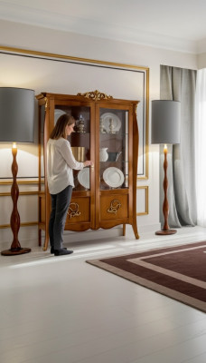 Luxus Holz Vitrine Anrichte Design Braun Italienesch Miwwelen Schaf Nei