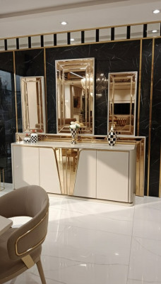 Luxuriéischt modernen Kommode mat 3x Spigel Exklusives Design a héichwäerteg