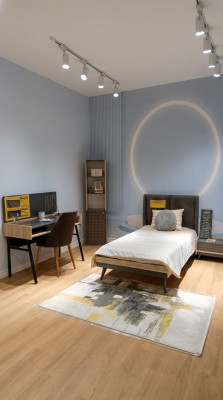 Stilove Schlofzëmmer Set Designer Jugendzimmer Miwwelen Bett + Nuetsdësch