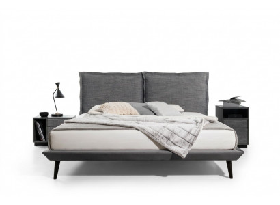 Stilvolle Schlofkummer Grous Bett 2x Nuetsdëscher Luxus Better 3tlg