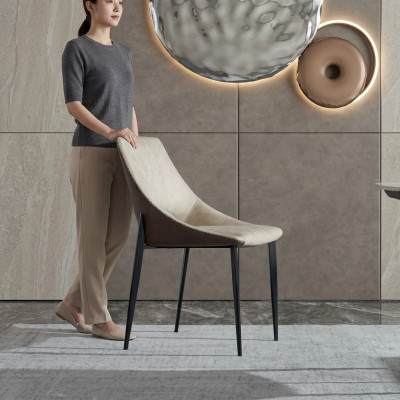 Beige Iesszëmmerstull Modern Nei Holzstill Stilvoll Armlehnestill