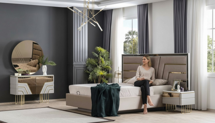 Schlofkummer Set Bett 2x Nuetsdëscher Kommode Spigel Luxus Set 5 Stécker