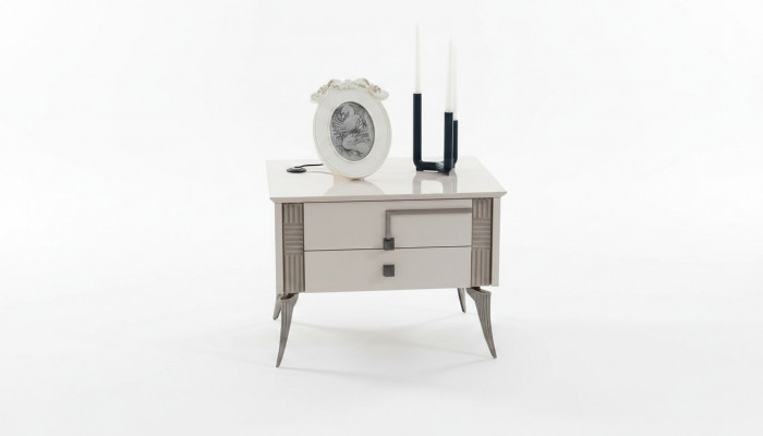 Beige Nuetsdësch Schlofzimmer Holzmobiliar Holzkonsole Luxus Nuetsdëscher