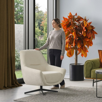Luxus Fotel Beige Dréibar Wunnzëmmer Stil Polsterung Textil Lounge Club