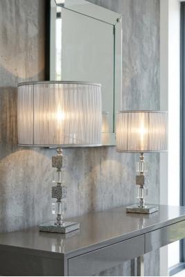 Klassesch Dëschtlamp Krounluucht Exklusiv Nuetsdëschtlamp Luuchten