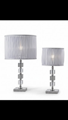 Klassesch Dëschtlamp Krounluucht Exklusiv Nuetsdëschtlamp Luuchten