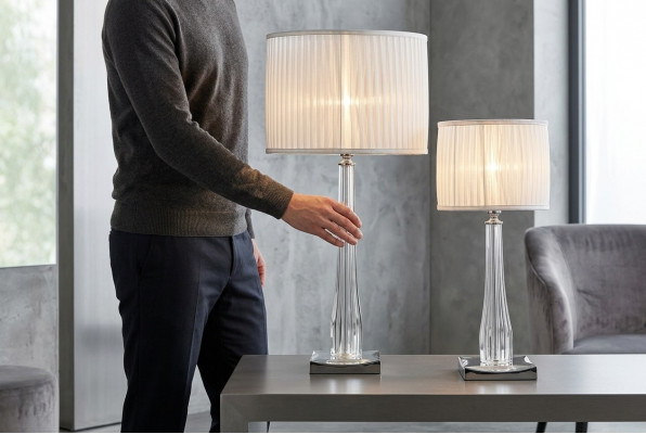 Luxuriéis klassesch Nuetsdëschlampe Dëschlampe Wäiss Dëschbeliichtung Nei