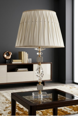 Luxuriéische Luucht Dëschlamp stilvoll Beige Dëschlamp Dësch Kristall nei