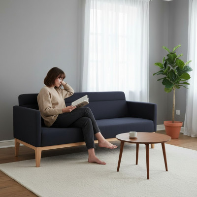Schwaarzen Dräisëtzer Luxus 3-Sëtzer Couch Designer Polstersofa Holzféiss