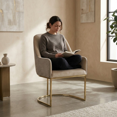 Wäisse Polstersëtzstull Iesszëmmerstull Kichenstill Designer Still Neit