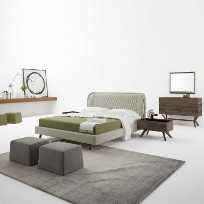 Schlofkummer Set 5tlg Luxus Duebel Bett 2x Nuetsdësch Luxus Kommode mat Spigel