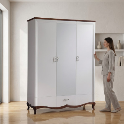 Schlofzëmmer Kleederschaf Holz Massiv Holz Schief Garderobe Ariichtung