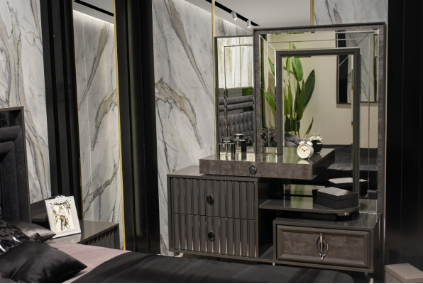 Schwaarze Schminktisch Luxus Holz Konsol Designer Schlofkummer Miwwelen