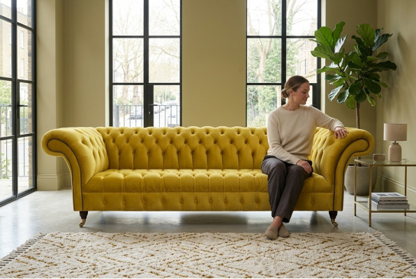 Chesterfield Giel Véiersëtzer Designer Polstersofa Wunnzëmmer Couch