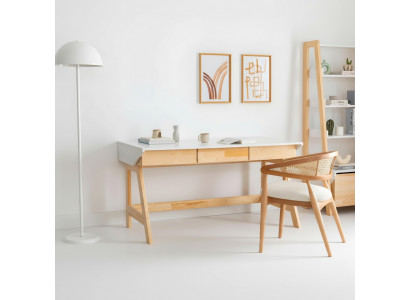 Hellbeige Schreifdësch Luxusaarbechtszëmmer Designer Holzdëscher