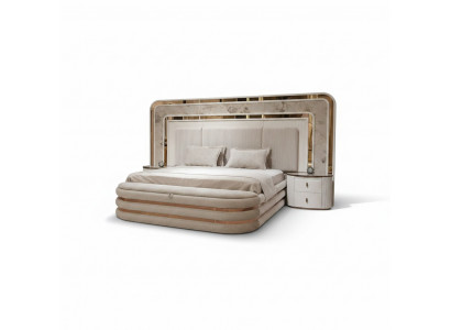 Weißes Schlafzimmer-Set aus Holz mit Bett, Nachttischen und Bank