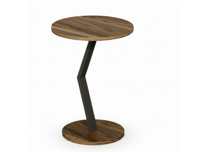 Beistelltisch aus Holz in Braun im eleganten Stil