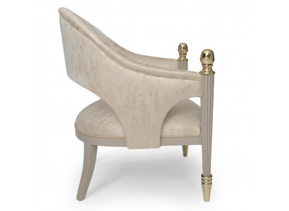Moderner Beigefarbener Stoffsessel im eleganten Design