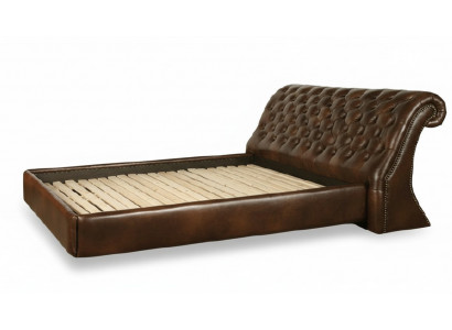 Chesterfield Grouss Bett Polsterbett Duebelbett Antiquéiert Edele kinnekleche Bett NEI