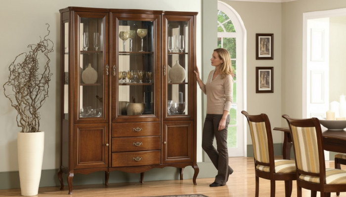 Héichwäerteg Vitrine Schaf Holz Glas Vitrinen Klassesch Italienesch Miwwelen Nei