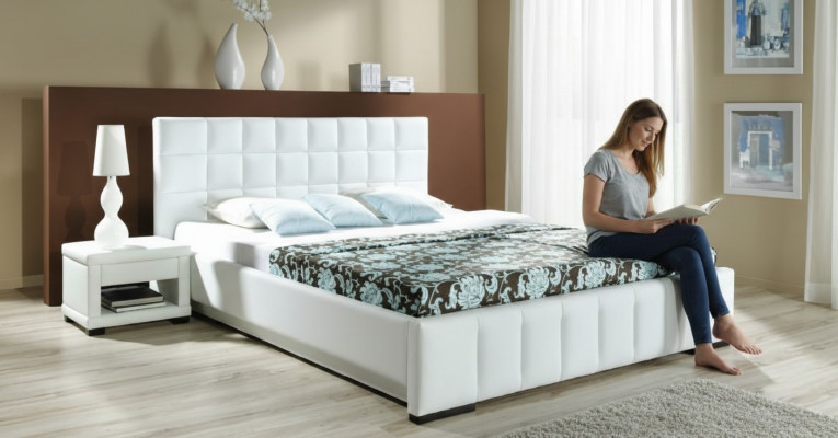 E Schlofbett vun héchster Qualitéit an enger usprochsvoller, moderner Design, am luxuriéise Luxussegment.