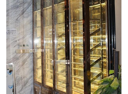Weinschrank Weinkühlschrank Schaukasten Weinmöbel Schrankvitrine