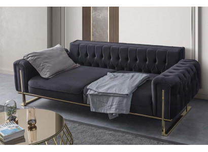 Ein stilvolles Sofa schafft ein Interieur voller Funktionalität