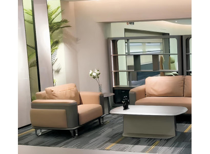 Beiger Ledersessel – elegantes Design für Büro oder Wohnzimmer